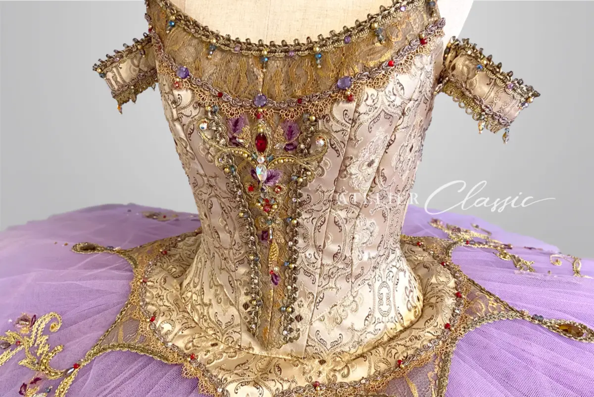 ガムザッティ衣装 飾り