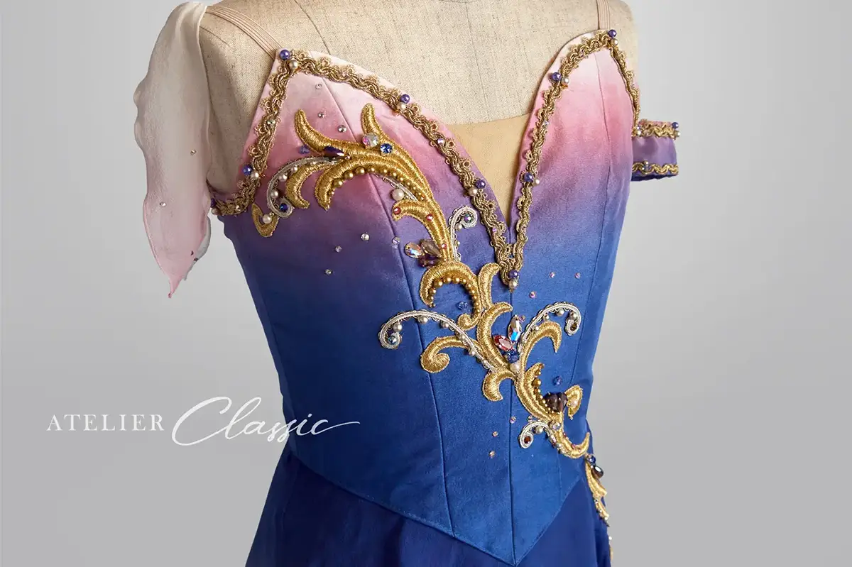 ダイアナ衣装 detail