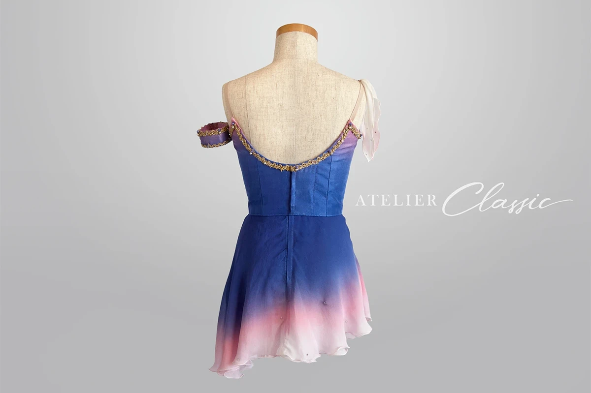 ダイアナ衣装 back style