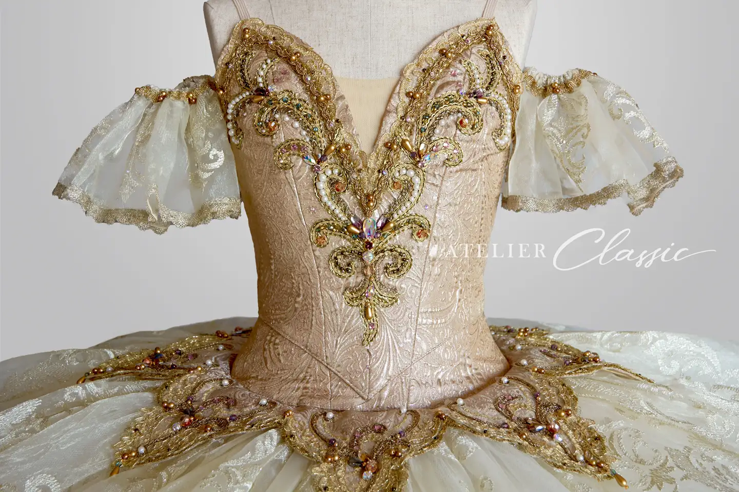 パキータ衣装 飾り