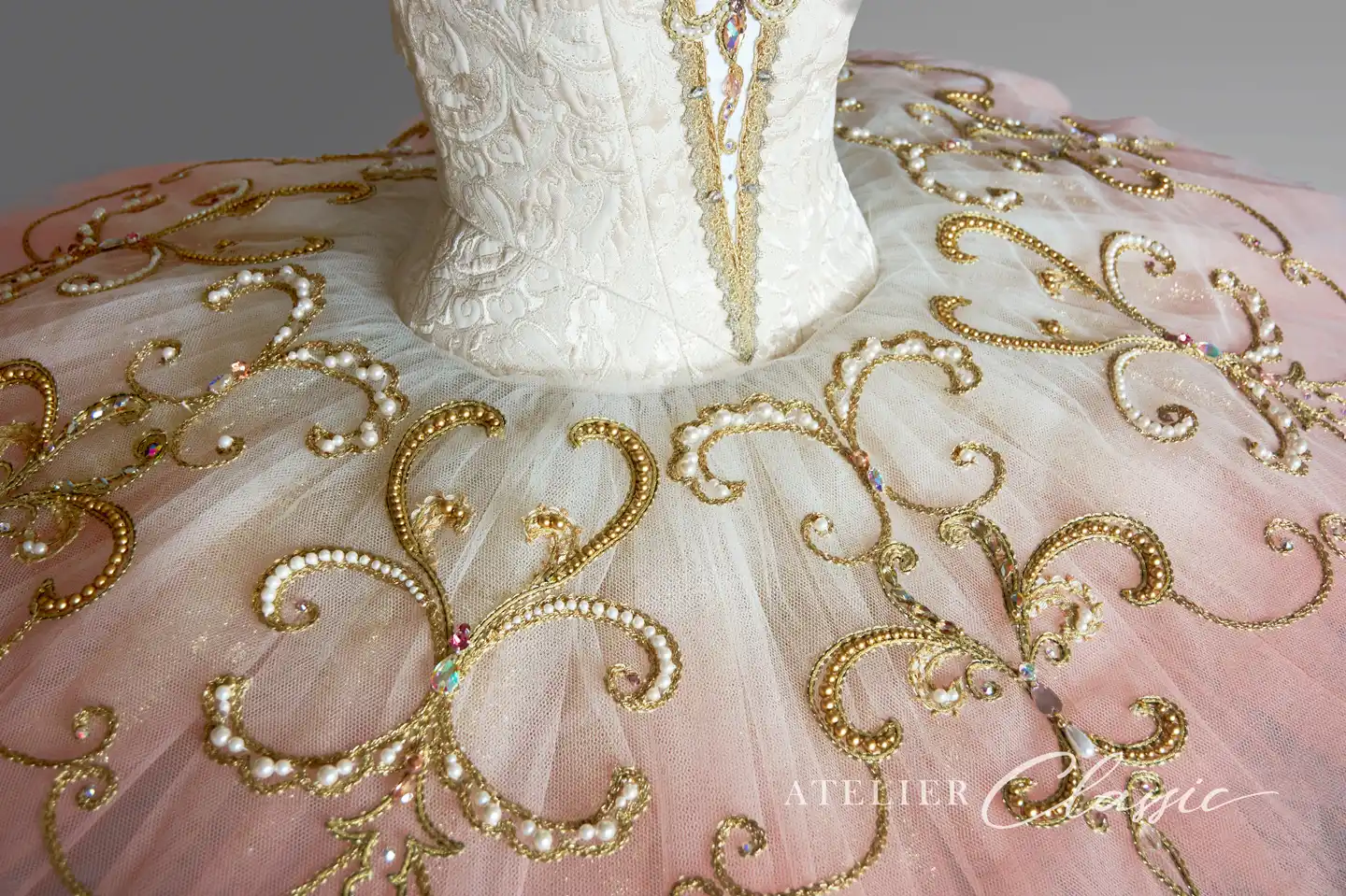 金平糖の精 スカートのデザイン