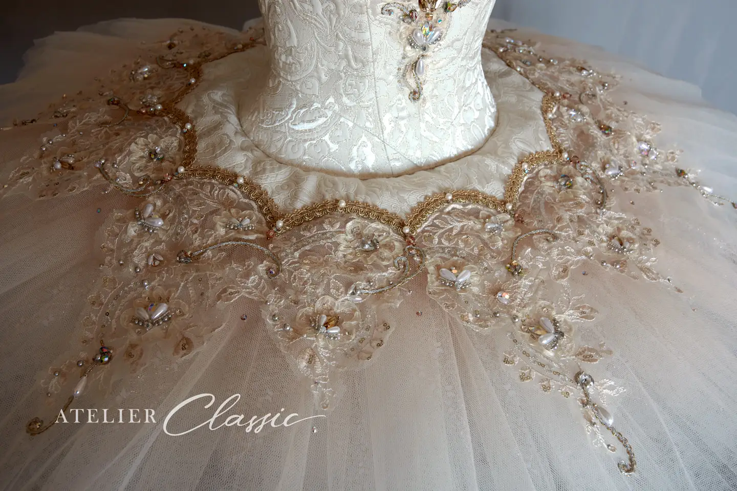 キトリ衣装 スカートデザイン