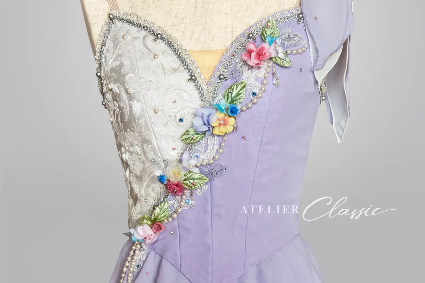 ドンキホーテのキューピッド衣装 detail