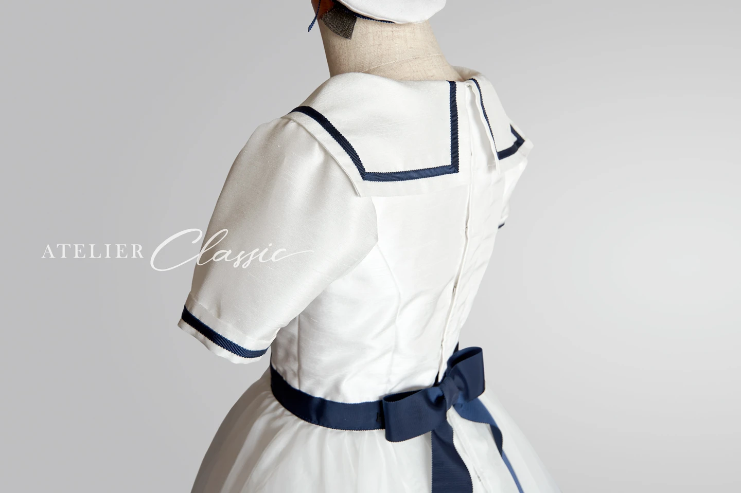 卒業舞踏会衣装 back style