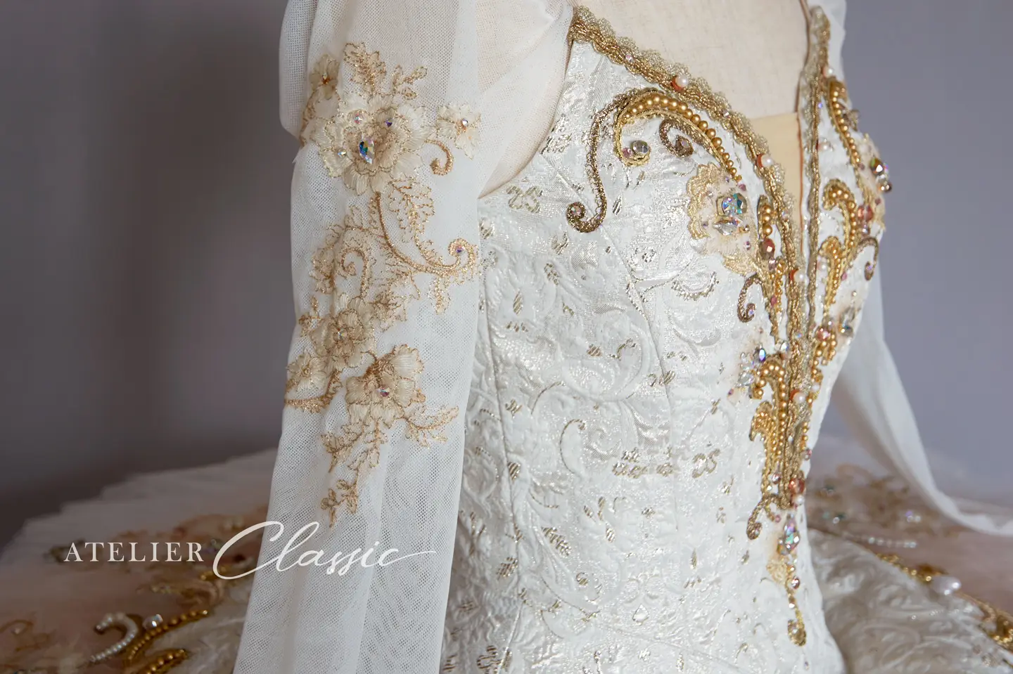 パキータ衣装 袖のデザイン