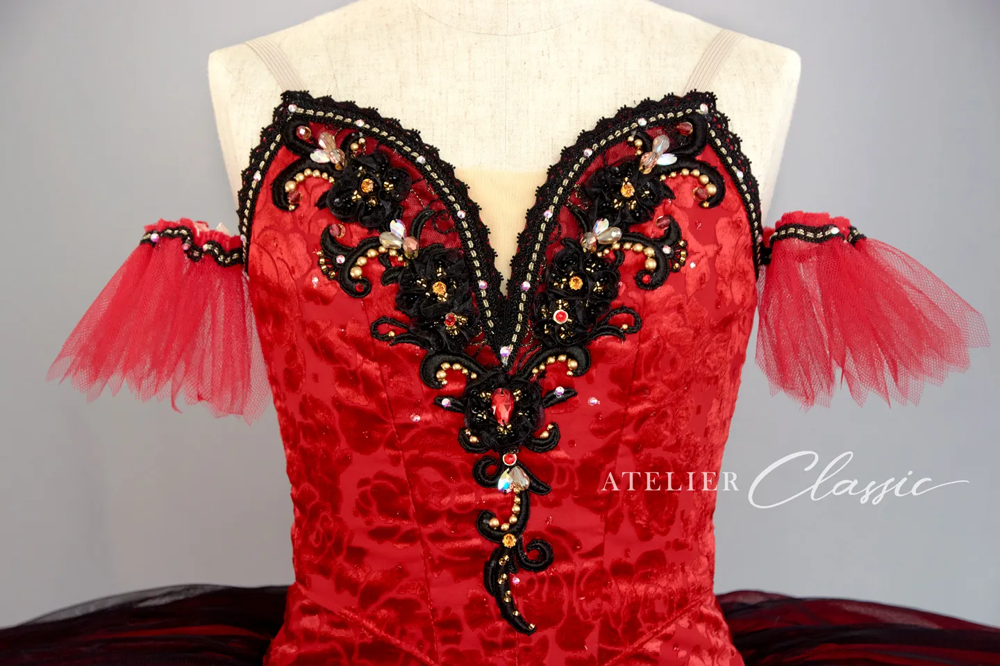 エスメラルダ 正面detail