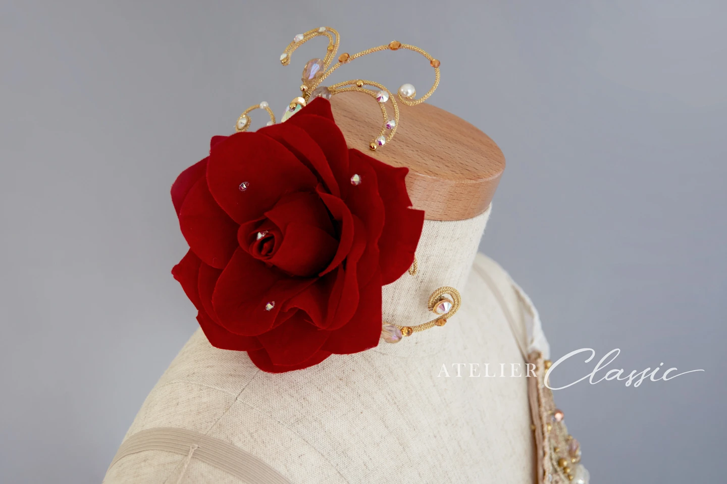 パキータ 頭飾り