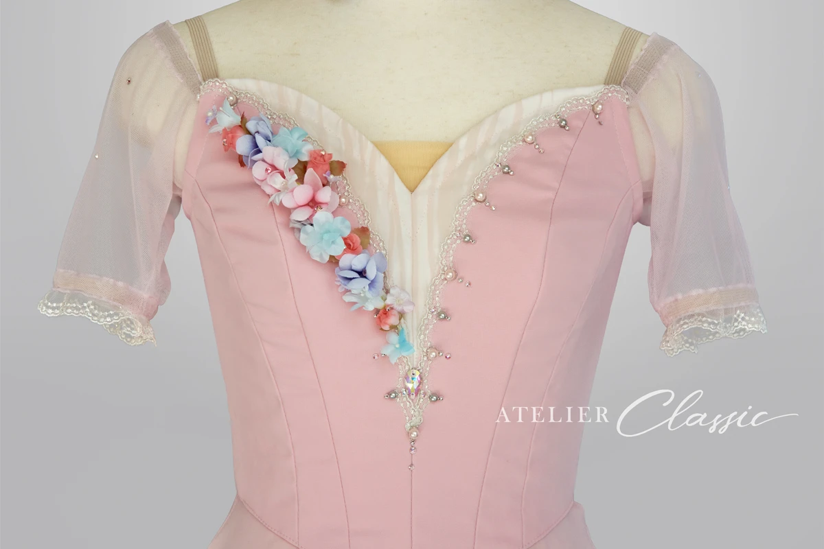 チャイコフスキー・パ・ド・ドゥの衣装 detail