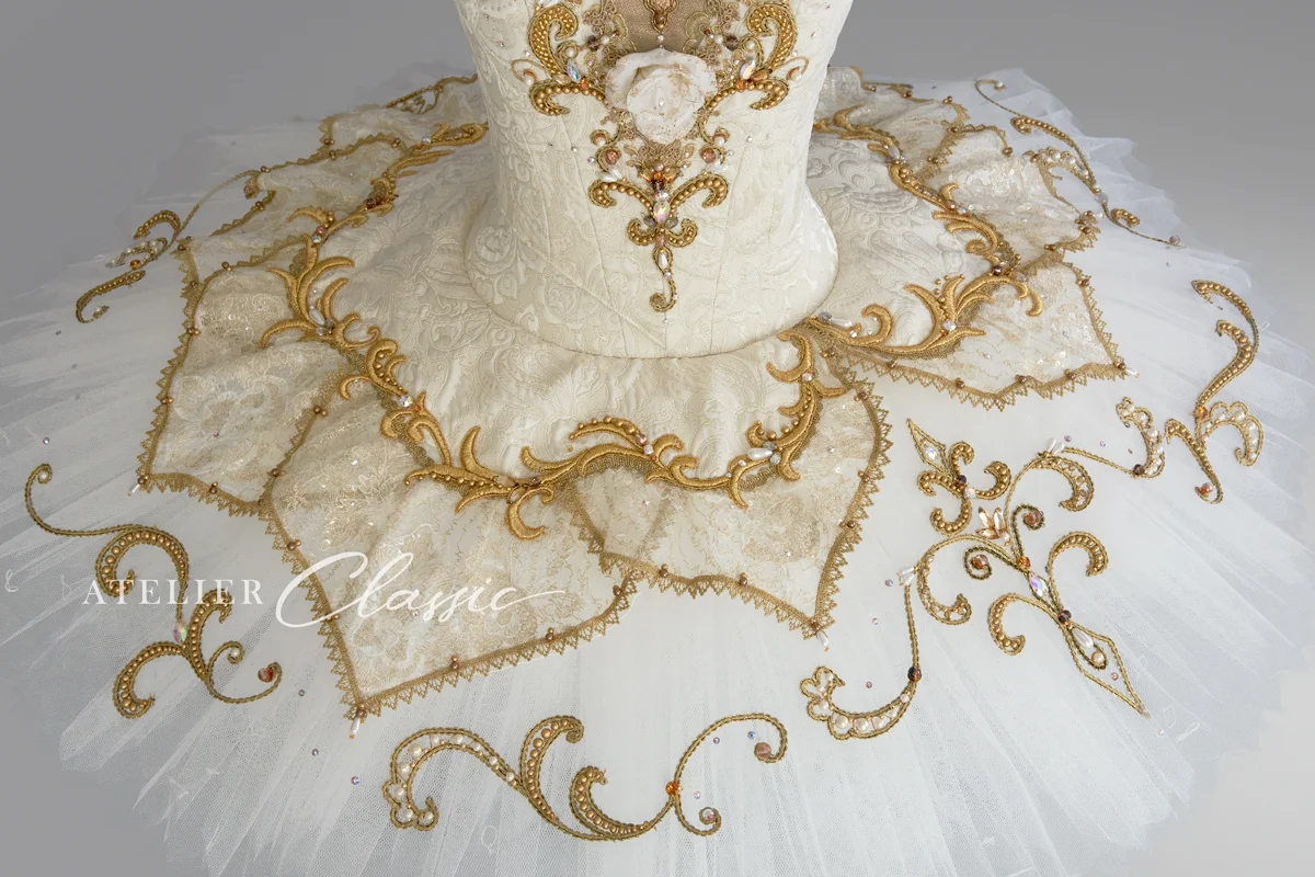 パキータ衣装 チュチュのデザイン