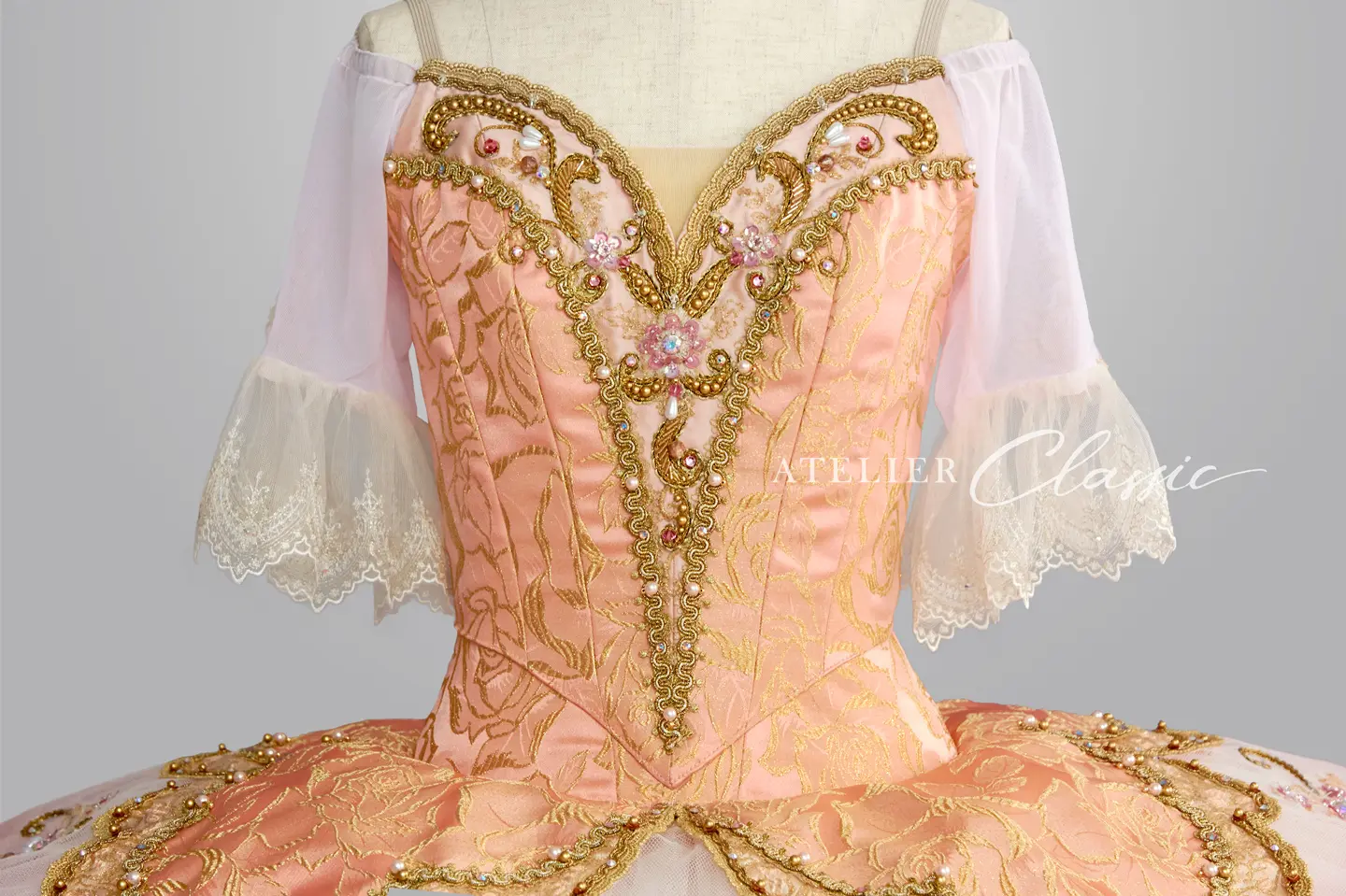 パキータ衣装 正面detail