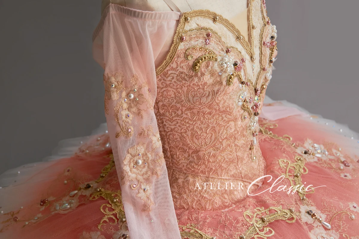 パキータ ヴェスタールカの衣装 袖のデザイン