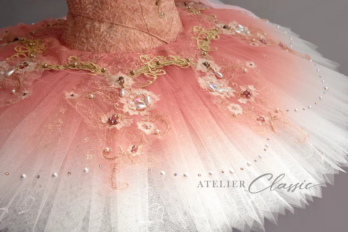 パキータ ヴェスタールカの衣装 スカートのデザイン