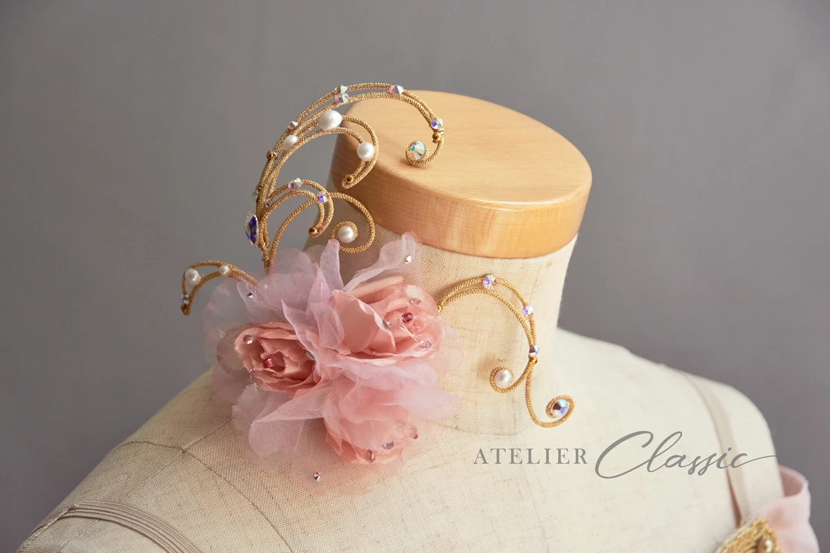 パキータ ヴェスタールカ 頭飾り