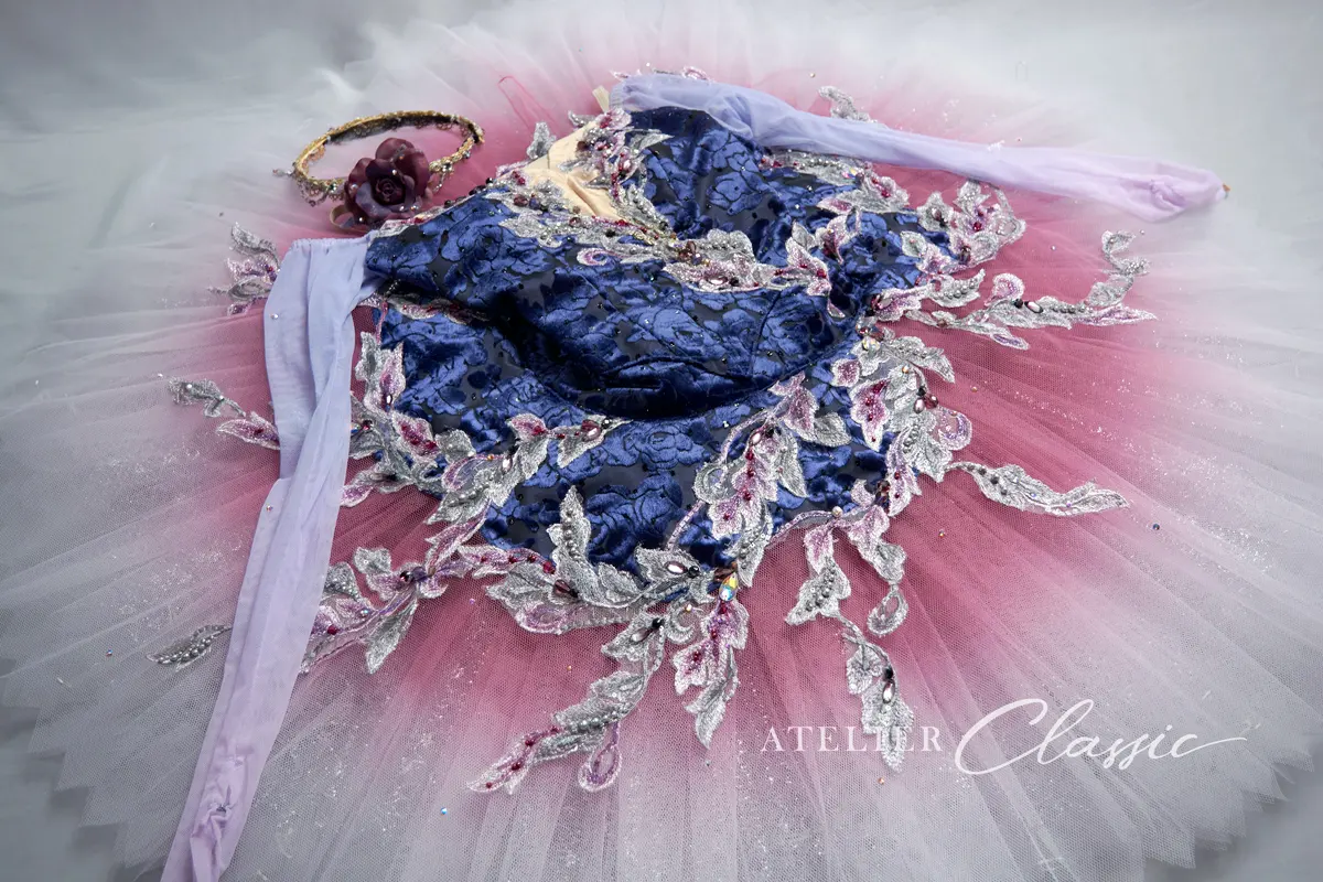 エスメラルダ衣装と頭飾り