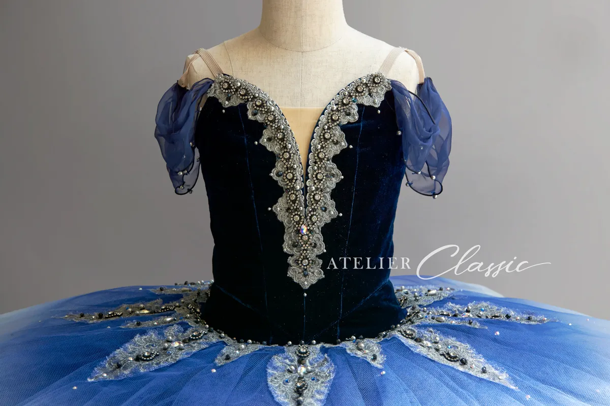 ライモンダ衣装 detail