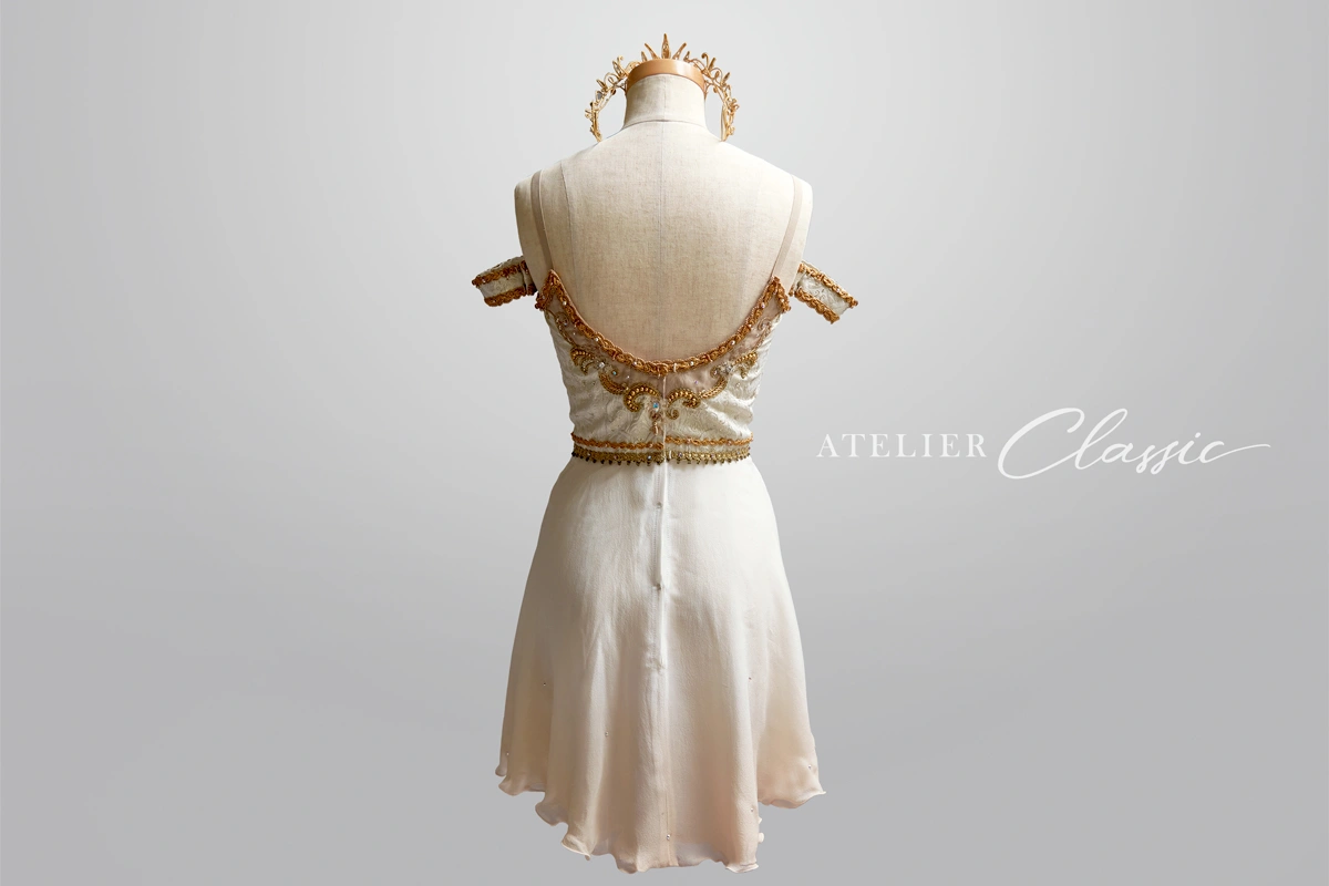 ダイアナ衣装 back style