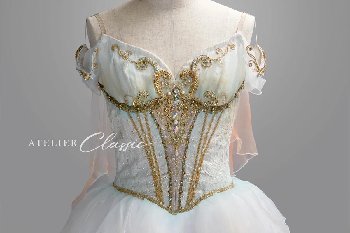 へーべ衣装 detail