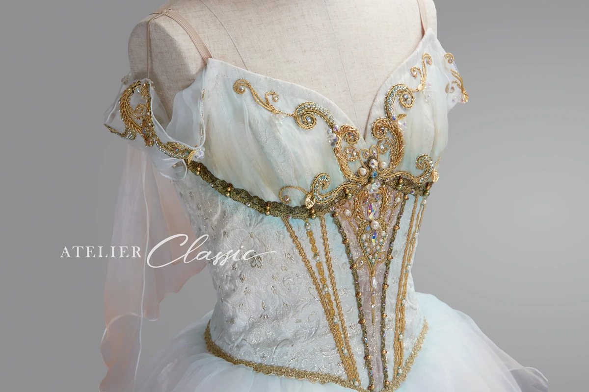 へーべ衣装 detail