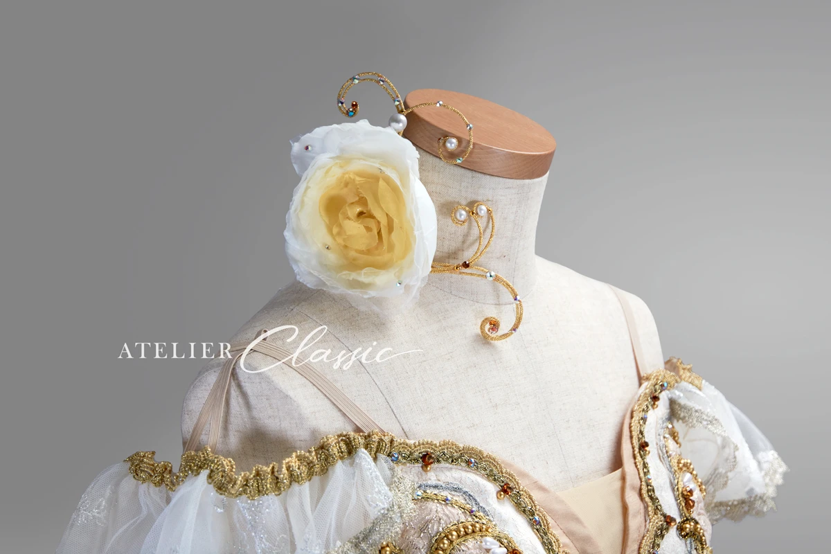 パキータ 頭飾り